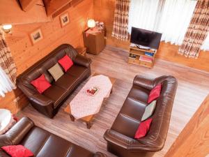 Spacious Countryside Home