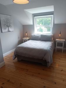 Gorgeous 3 bedroomed house 17 sheen view