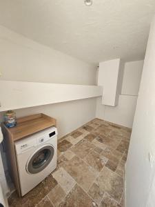 Appartements Mediterranean Studio : photos des chambres