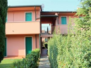 Retreat at Via Toscanini