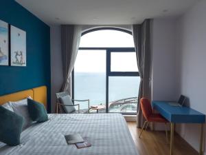 Sunset Town Apartments Free Gym & Pool