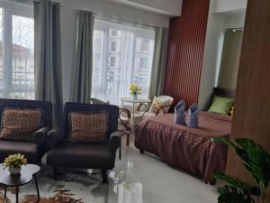 Spacious Studio unit with Balcony and Seaview