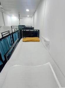 royal guest house and dormitory in asalpha