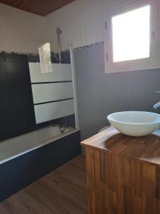 Chalets Domaine de Grezelou : Chalet 3 Chambres