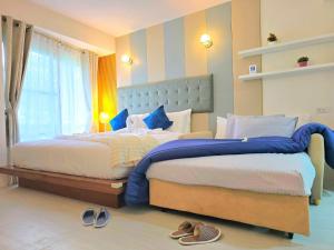 1 Bedroom Condo & Living Room Near the Beach for Rent