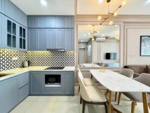 The Sun Avenue Apartment Moonlight