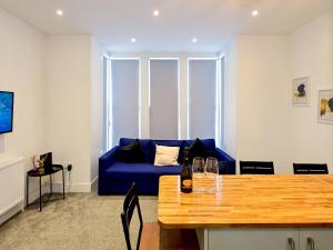 Pass the Keys Llandaff - Modern Bright Central wParking