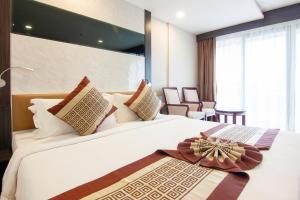 Golden Jomtien Beach Hotel