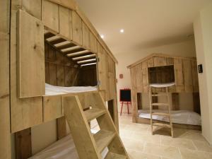 Appartements Classy Apartment in Villeseque-des-Corbieres with Swimming Pool : photos des chambres