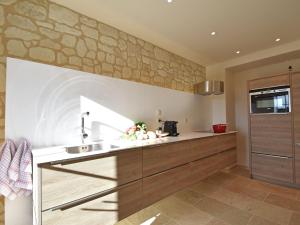 Appartements Classy Apartment in Villeseque-des-Corbieres with Swimming Pool : photos des chambres