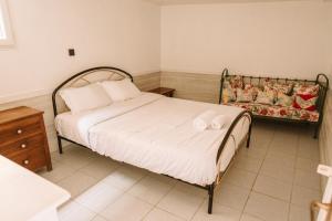 Maisons de vacances House in a quiet neighborhood, Balneo and BBQ : photos des chambres