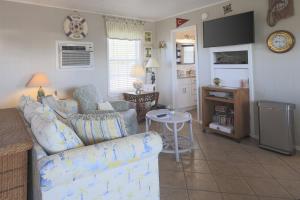 Coles Houses 4159-4 home