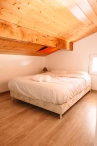 Maisons de vacances House in a quiet neighborhood, Balneo and BBQ : photos des chambres
