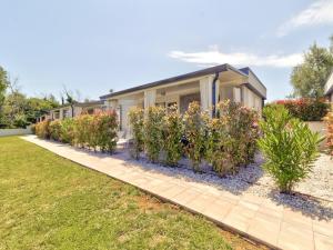 Mobile Home in Banjole near Beach & Pool