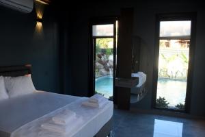 maura beach villas family