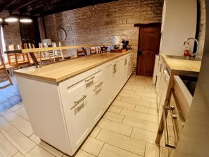 B&B / Chambres d'hotes La Cle des Champs B&B : photos des chambres
