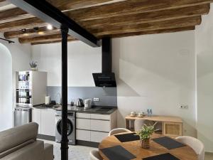 Casa Cuatro Esquinas