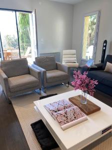 Bargemon villa with modern interior and gorgeous view - with private pool and aircon