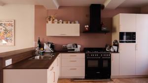 Villas Maison quartier historique avec jardin et parking prive : photos des chambres