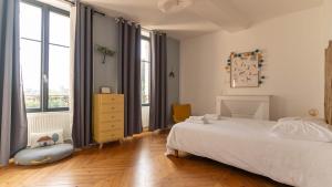 Villas Maison quartier historique avec jardin et parking prive : photos des chambres