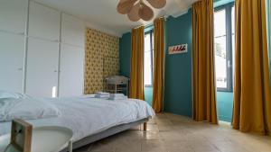 Villas Maison quartier historique avec jardin et parking prive : photos des chambres