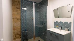 Villas Maison quartier historique avec jardin et parking prive : photos des chambres