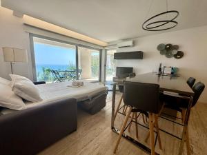 Appartements Mont des Olives - Cap D'ail- app4 : photos des chambres