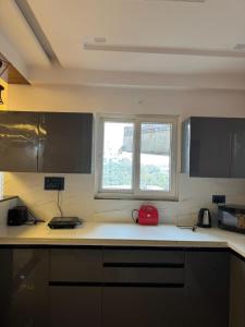 FamJam Onyx Oasis 4bhk apartment