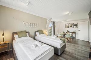 JuMar - 2-BR Apartment - ruhig - Balkon top Ausblick - Aufzug - Parkplatz - Elbnah zur sächsischen Schweiz