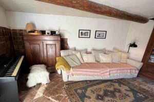 Maisons de vacances Farmhouse, with large pvt pool in Provence : photos des chambres