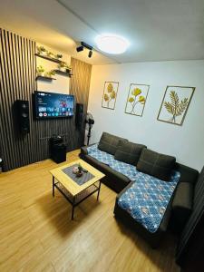 Reyes Haven - Urban Deca Marilao