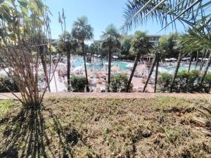 DreamLand apart hotel