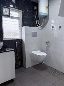 Green Cave Cozy Studio Room