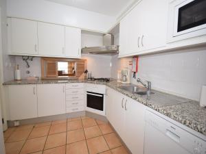 Sunny Balcony Apartment and Pool