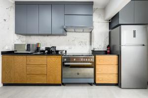 The 2BDR Emerald Pearl Heart of Heliopolis