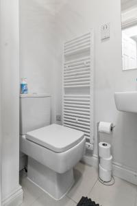 Spacious Central Studio - 25