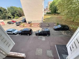 Appartements Le Cosy Genin - 3 Chambres Bureaux Parking : photos des chambres