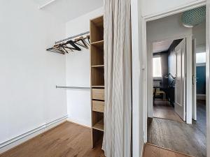 Appartements Le Cosy Genin - 3 Chambres Bureaux Parking : photos des chambres