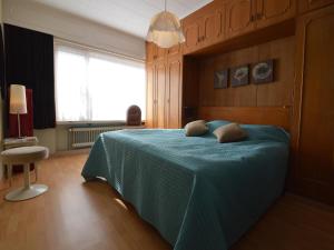 Family Home with Garden