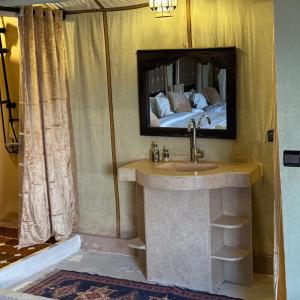 Sahara desert luxury