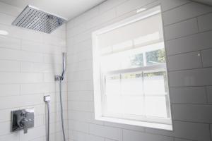 Valley Brickhouse Hot Tub Trails Downtown 1m