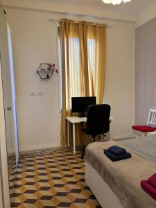 Charming apartment in Isola near the metro!