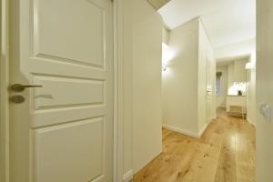 Domillion 3bdr 2baths President Palace park L419A