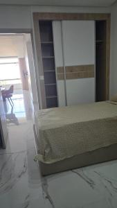 Apt Marina Bay