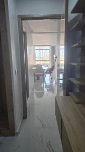 Apt Marina Bay
