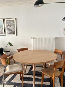 Maisons de vacances Maison cosy avec superbe veranda : photos des chambres