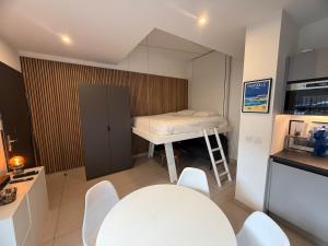 Studio moderne au cœur du 6e 8e