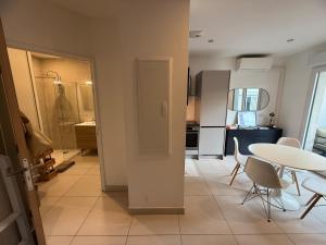 Studio moderne au cœur du 6e 8e