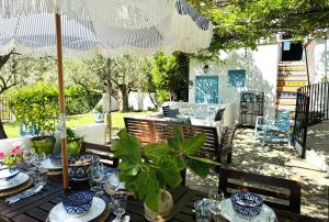 Almond Hill House