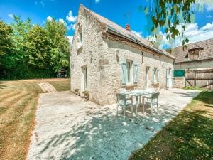 Farmhouse in Boncourt with Private Garden